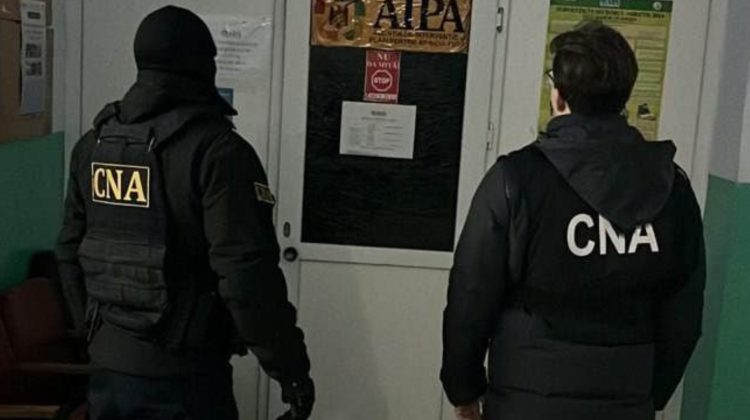 Dosarul corupţiei la AIPA: 30 de zile de arest preventiv pentru patru dintre cei şase reţinuţi