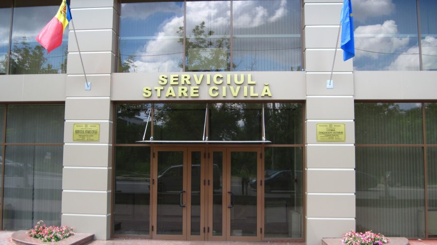 Ion sau Ivan: Câți moldoveni sărbătoresc ziua numelui