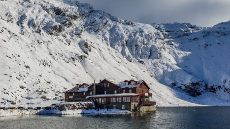 Anti-record peste Prut: La Bâlea Lac s-a înregistrat cel mai mic strat de zăpadă din ultimii 45 de ani