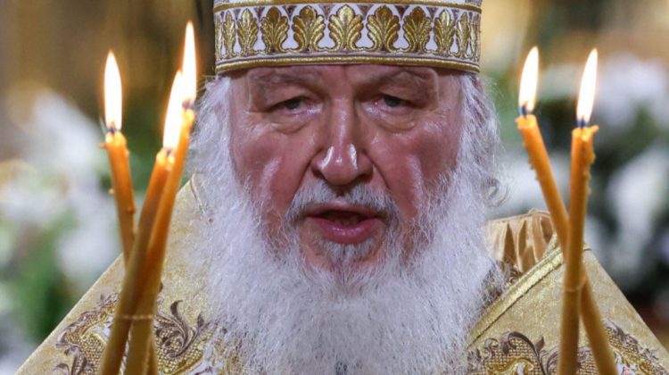 Se gândește la oameni? Patriarhul Kiril îndeamnă la încetarea temporară a focului, de Crăciun