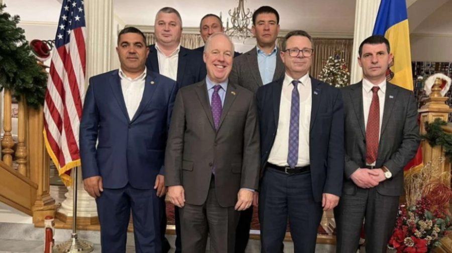 Deputaţii din Găgăuzia plâng la umărul ambasadorului american. Mesaj pentru Logsdon: Legislaţia locală este atacată