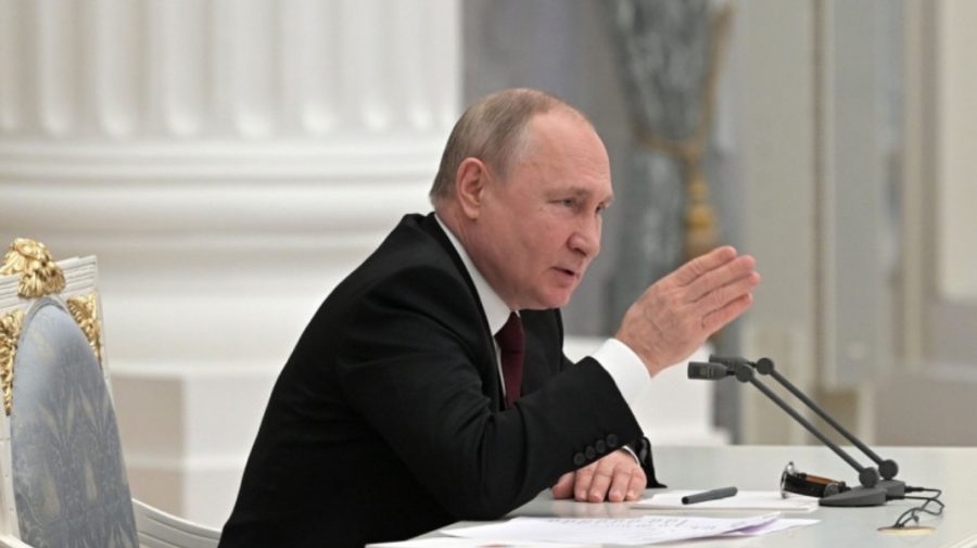 Putin a convocat Consiliul de Securitate pentru a anunța că vrea să revendice o porțiune mai mare din Oceanul Arctic