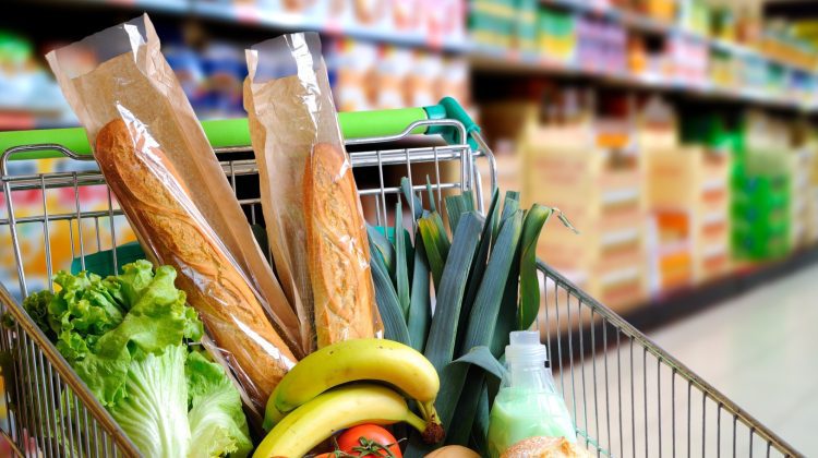 Indicele global al preţurilor produselor alimentare a scăzut şi în luna martie