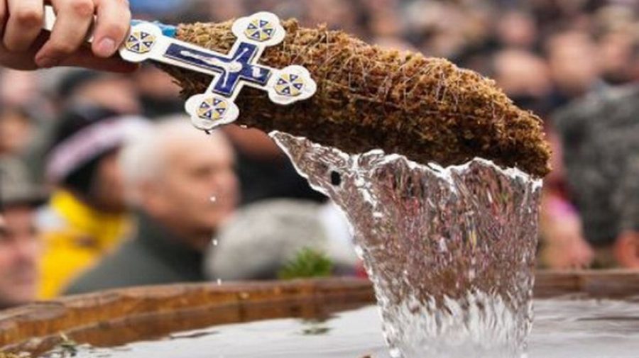 Creştinii ortodocşi de stil vechi sărbătoresc Boboteaza. Ce nu ai voie să faci astăzi