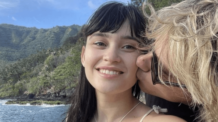 FOTO Irina Rimes la capătul lumii, în brațele iubitului francez. Ce destinație de vacanță au ales îndrăgostiții