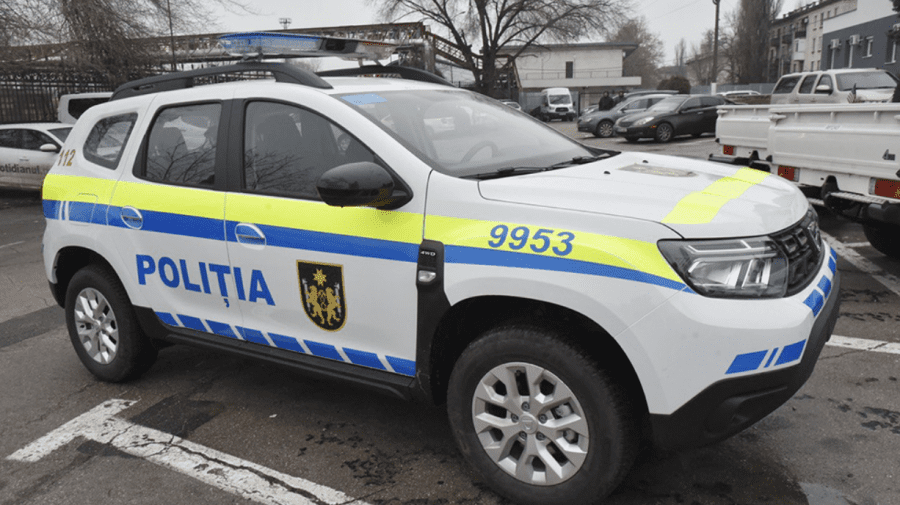 FOTO Maşinile de poliţie din Moldova vor avea un design nou. Este asemănător cu cele din UE