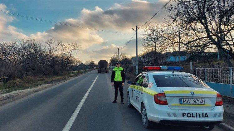 Sute de șoferi – trași pe dreapta în weekend. Cele mai frecvente încălcări