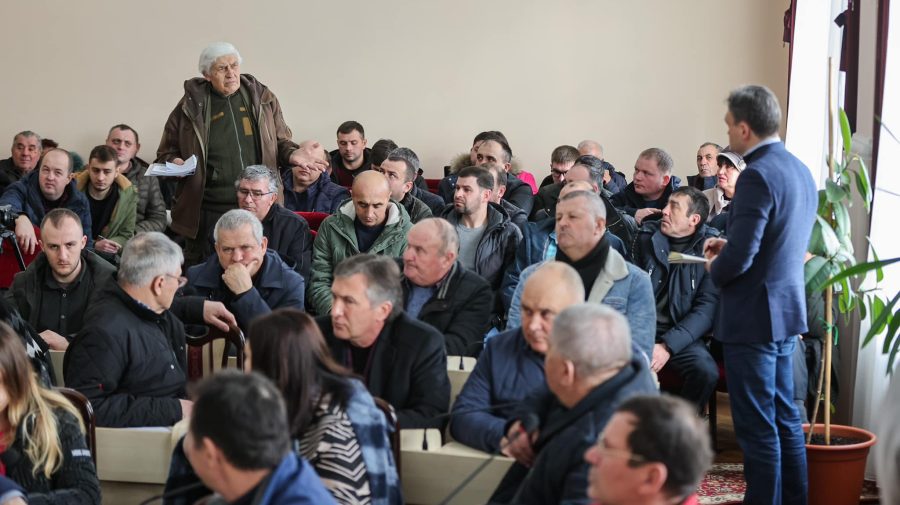 Dorin Recean le promite fermierilor bani mai mulți din subvenții. Ce declara anterior ministrul Agriculturii