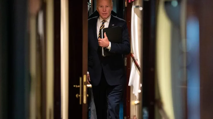 FOTO Cum arată trenul de lux cu care Biden și ceilalți lideri ai lumii au călătorit în secret prin Ucraina