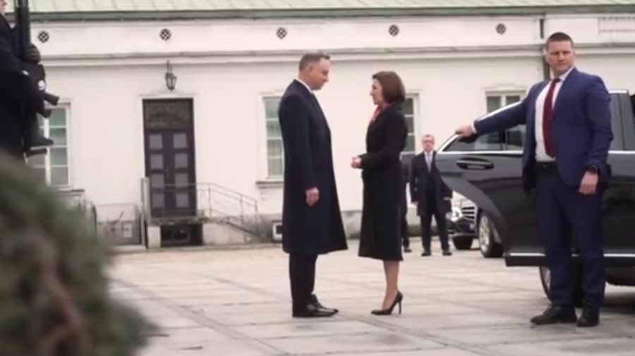 VIDEO Presa străină: Maia Sandu participă neanunțat la reuniunea București 9 de la Varșovia. Președinția infirmă