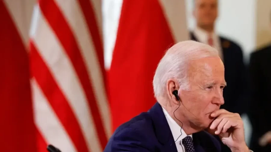 Biden l-a avertizat pe Putin despre posibilitatea aderării Finlandei la NATO. Rușii au frontieră cu această țară