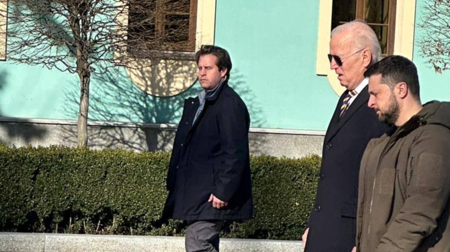 A venit ca să anunțe personal! Biden oferă Ucrainei ajutor militar de 500 de miliarde $. Primul mesaj de la Kiev
