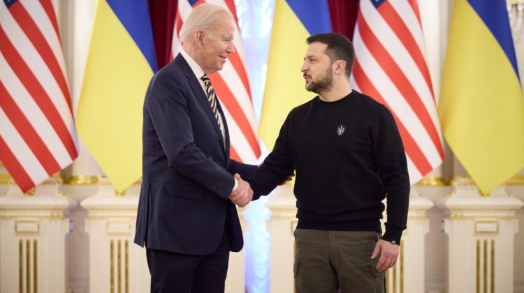 SUA marchează un an de invazie rusă printr-un nou val de sancțiuni care vizează peste 200 de persoane și entități