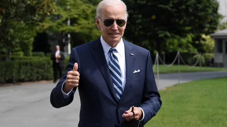 Joe Biden, în vârstă de 80 de ani este sănătos şi apt de serviciu după un examen fizic