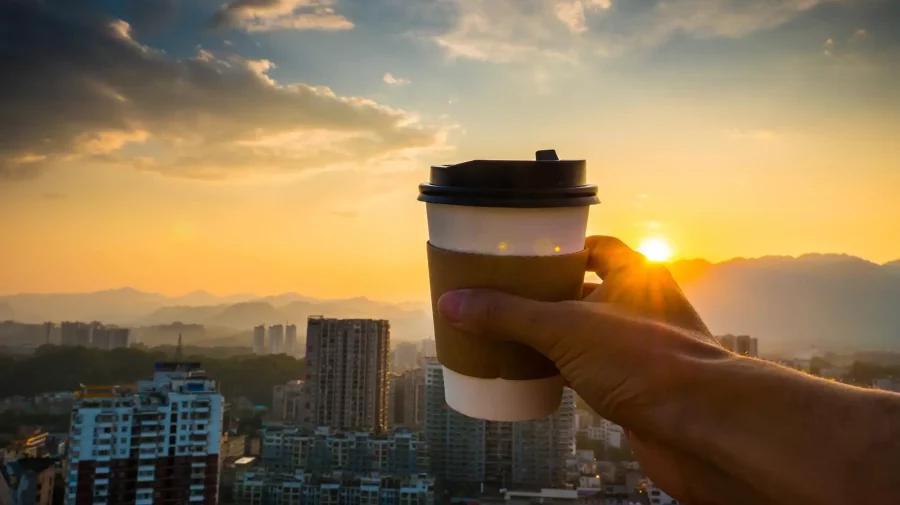 Iată de ce după cafea trebuie neapărat să bei apă. Lucruri importante pe care să le cunoști