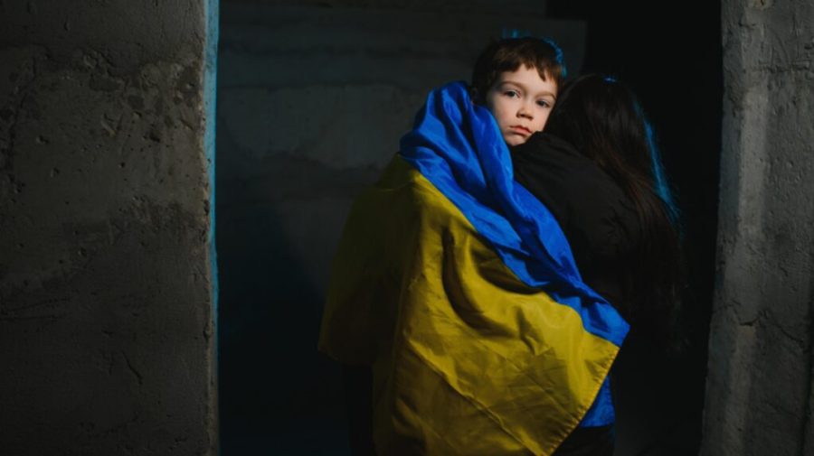 FOTO Copii răpiți din Ucraina, exploatați sexual în Rusia. Comisar ucrainean: „Prețurile” ajung la sute de mii de ruble