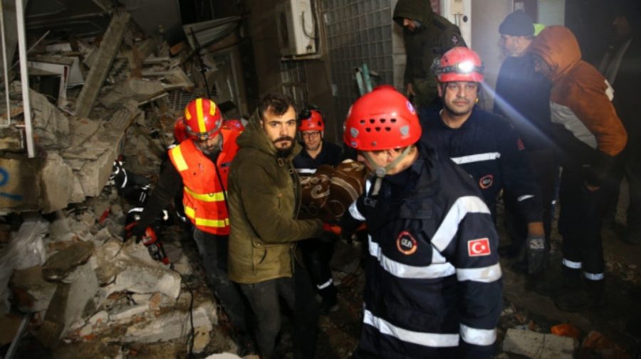 Încă un cutremur a lovit marți Turcia. Peste 5 mii de morți în Turcia și Siria, căutările fiind îngreunate de frig