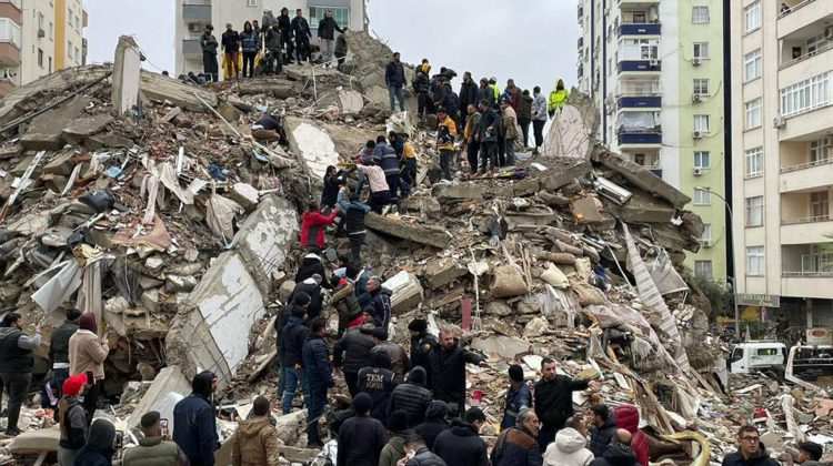 Un nou cutremur puternic a zguduit Turcia