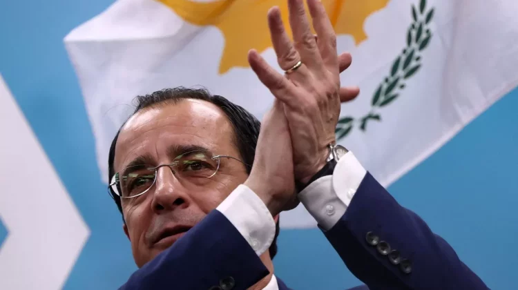 Conservatorul Nikos Christodoulides a câştigat alegerile prezidenţiale în Cipru
