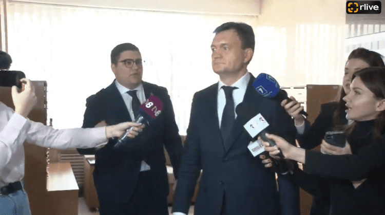VIDEO Direct la muncă? Prima declarația a prim-ministrului Recean. Succintă! Întrebările jurnaliștilor – fără răspuns