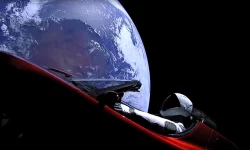 Ce s-a întâmplat cu Tesla trimisă în spațiu în urmă cu cinci ani