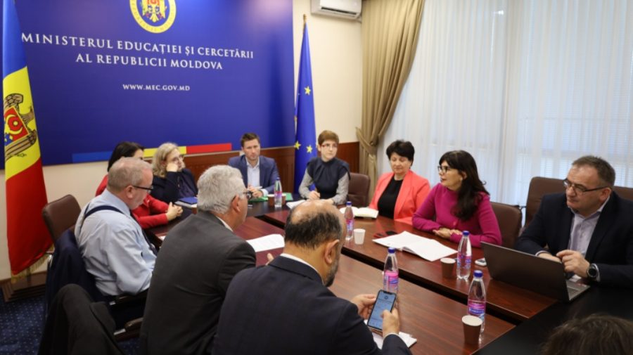 Crește numărul copiilor din Ucraina încadrați în școlile din Republica Moldova