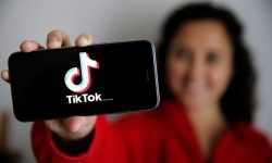 TikTok lansează o modalitate de resetare a feed-ului For You și actualizează sistemul de recomandări