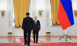 Putin a anunțat că Rusia este pregătită să treacă la yuani în comerțul exterior