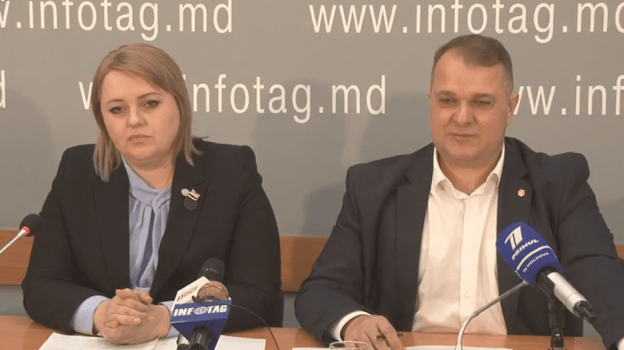 VIDEO Un nou partid de stânga va apărea în Moldova. Nu are nume, însă are două voci în Parlament