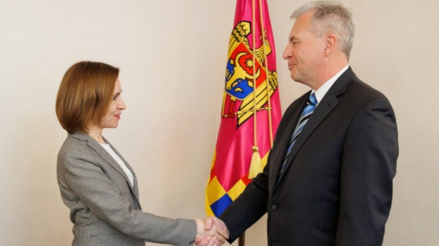 O delegație a FMI, în Moldova. Ce au discutat responsabilii cu șefa statului?