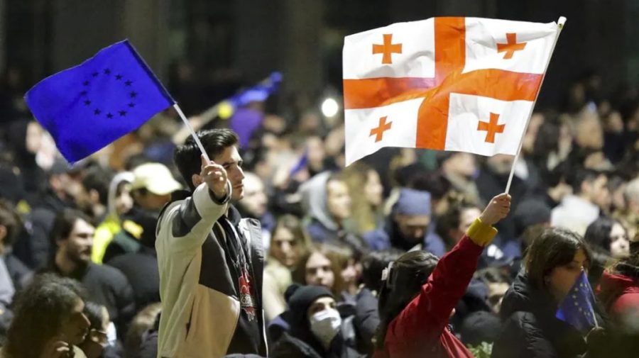 Societatea civilă a câștigat! Parlamentul georgian a votat împotriva proiectului de lege privind „agenții străini”