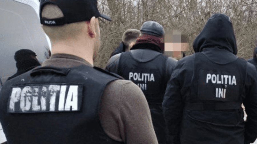 VIDEO Percheziții și rețineri în România și Moldova, într-un dosar de spălare de bani. Detalii de la procurori