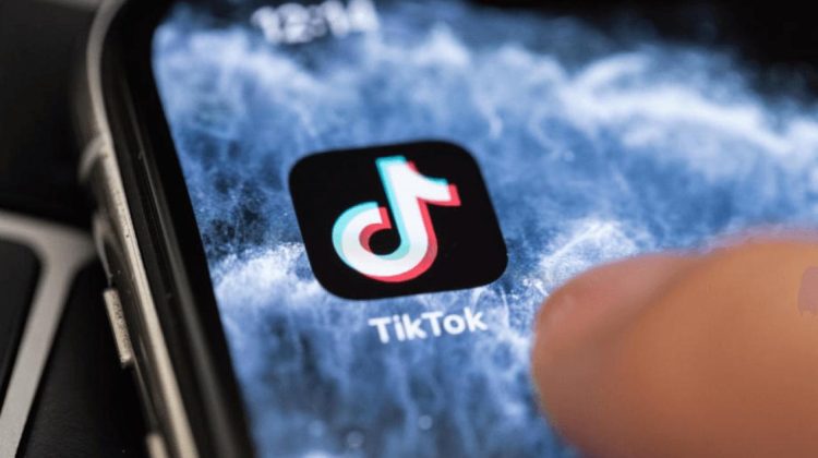 Încă o ţară interzice TikTok pe telefoanele mobile ale parlamentarilor