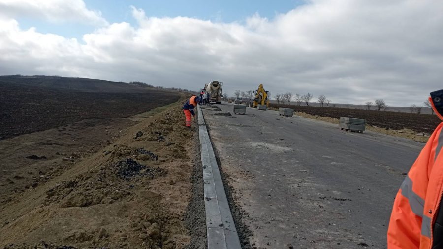 FOTO Au fost reluate lucrările de construcție a drumului Anenii Noi – Căușeni – Ștefan Vodă