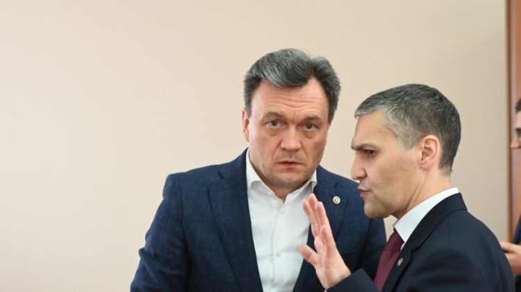 Șeful Cabinetului prim-ministrului Recean: Tauber a fost invitată să discutăm petiția protestatarilor, dar a refuzat