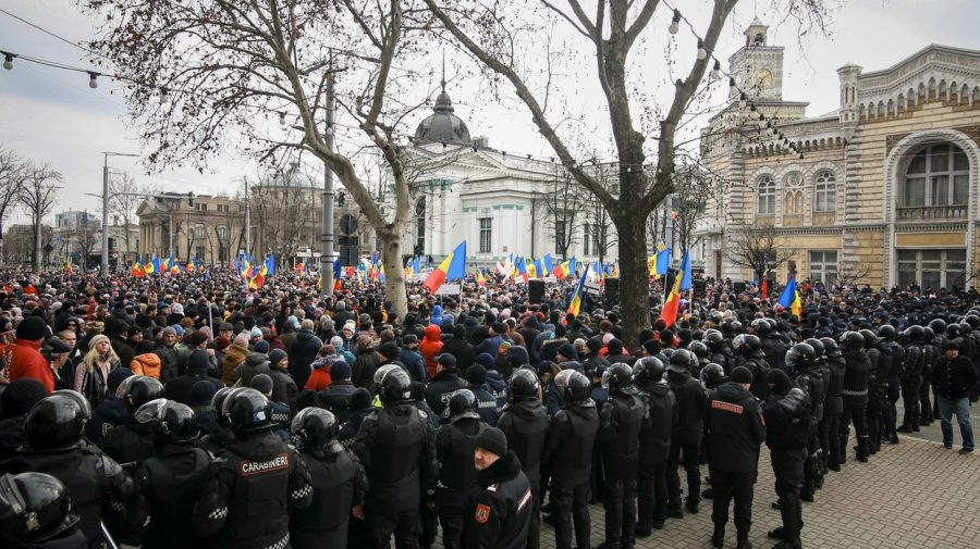 Experți: Scopul protestelor este înlocuirea guvernării proeuropene cu forțe proruse