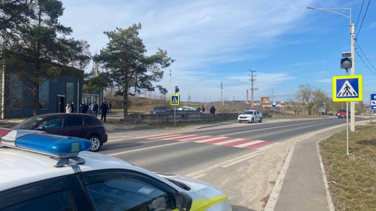 Opt șoferi neînfricați au urcat la volan în stare de ebrietate. Câți s-au ales cu procese verbale