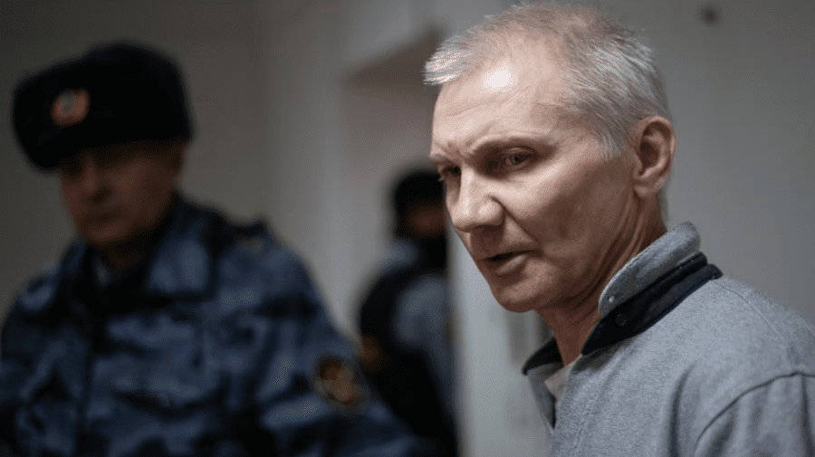 Tatăl fetiței din Rusia, care a făcut un desen anti-război la școală, a fost condamnat