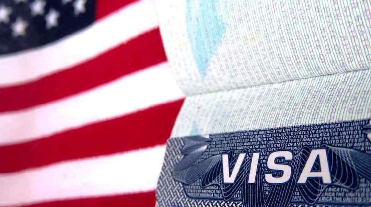Din 1 decembrie 2025, cetățenii români vor putea călători în Statele Unite fără vize