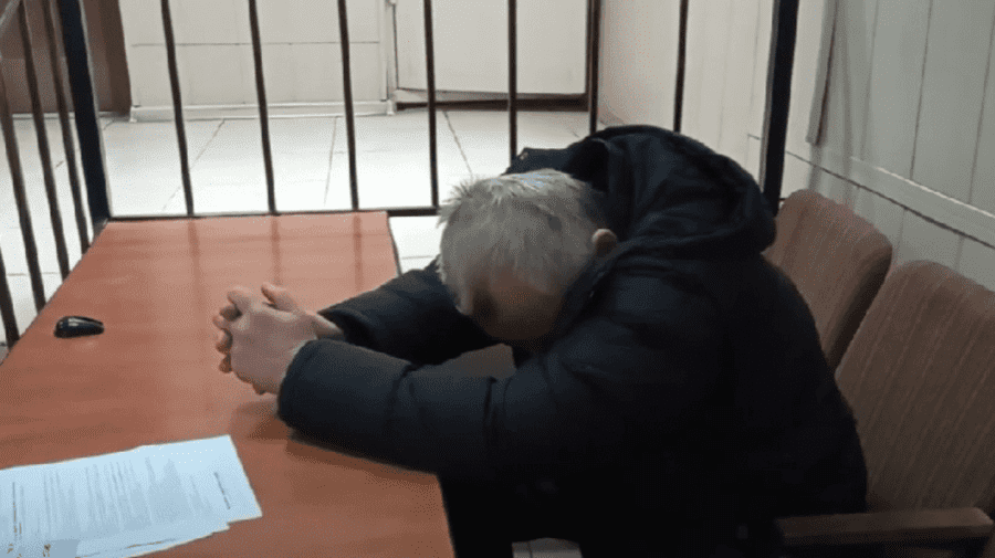 VIDEO Beat „mort” la volan prin Bălți. Un șofer teribilist a fost dus la poliție. Circula fără permis de conducere