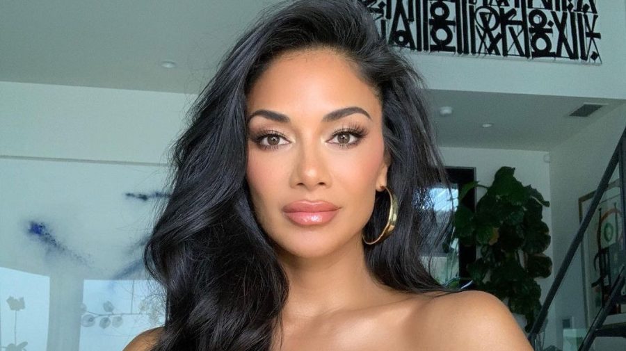 VIDEO Dans sexy pe plajă: Cum arată Nicole Scherzinger în costum de baie