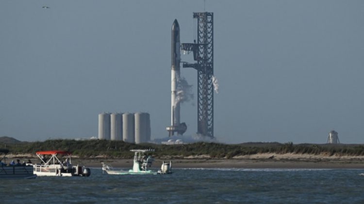 STOP CADRU SpaceX a amânat lansarea celei mai mari rachete din istorie. Cauza?!