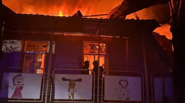 FOTO Rușii au atacat din nou Odesa. Dronele iraniene au nimerit într-o tabără de odihnă pentru copii