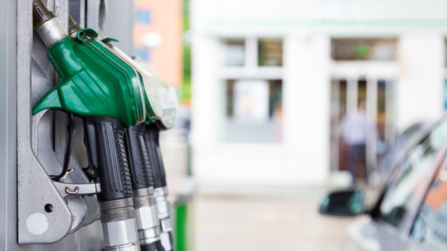 Litrul de benzina va fi mai scump. Ce se întâmplă cu motorina