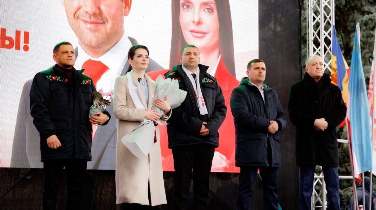 FOTO Candidatul Partidului „ȘOR” pentru funcția de bașcan, Evghenia Guțul, a fost prezentat locuitorilor din Comrat