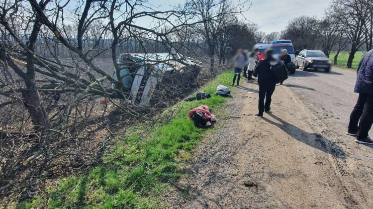 FOTO, VIDEO Detalii despre accidentul de la Drochia. În autocarul de pe ruta Chișinău-Kiev se aflau 21 persoane
