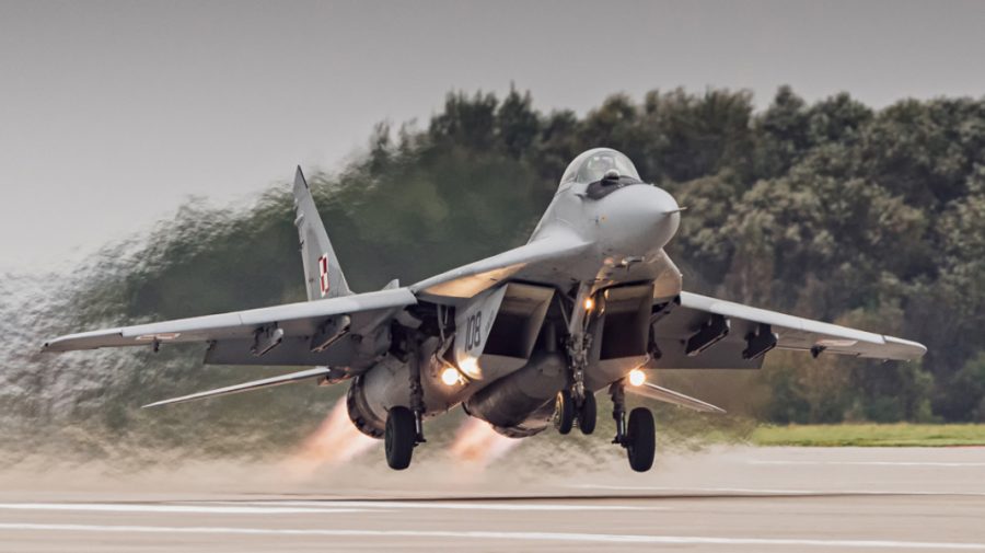 Polonia a transmis Ucrainei primul lot de avioane MiG-29