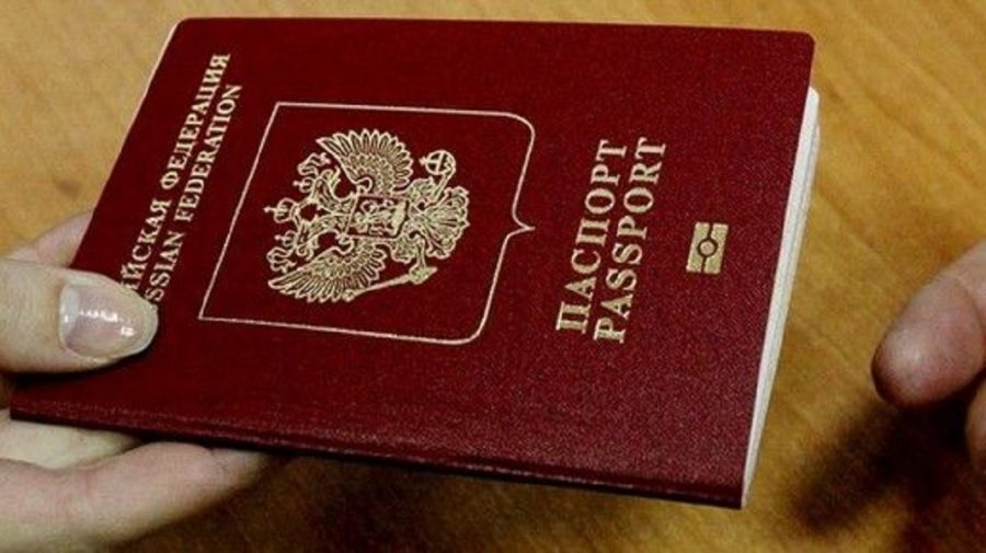 Moldovenii nu vor mai primi cetățenia rusă prin procedură simplificată și o pot pierde pe cea deja obținută