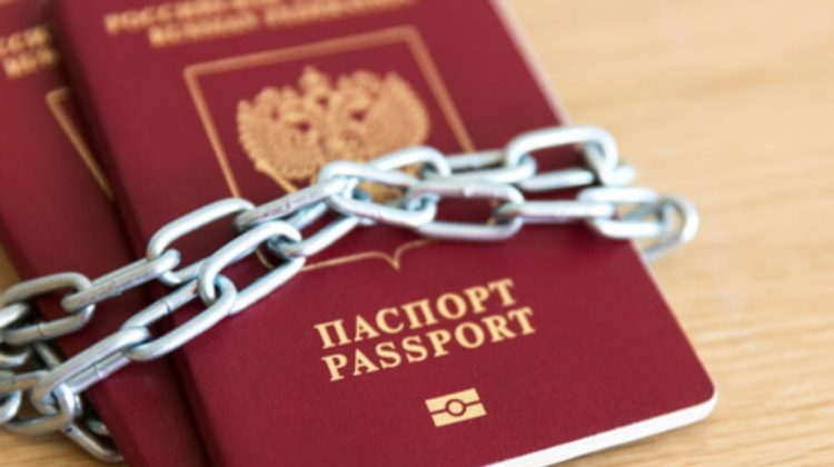Kremlinul se teme de dezertori! Rusia confiscă pașapoarte înalților oficiali și directorilor de companii de stat