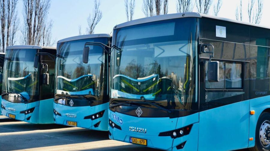 FOTO Modificări în orarele de circulație a șase rute urbane de autobuz și suburbane: Vezi noul program de activitate